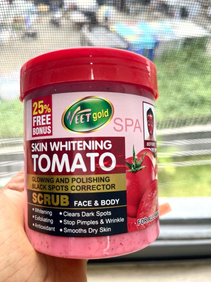 VEET GOLD TOMATO SCRUB